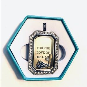 New Origami Owl locket with plate and 3 charms